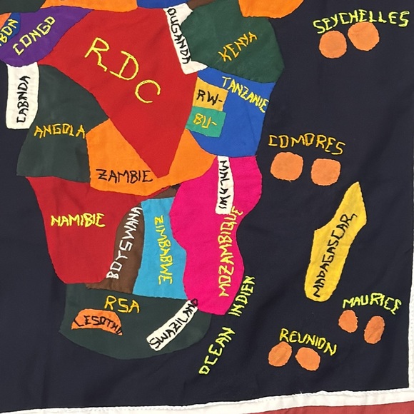 African Patchwork Map Wall Tapestry - Picture 4 of 17